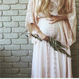 Fillyboo "I Believe In Unicorns” Women's embroidered dress, Off White. Worn ONCE